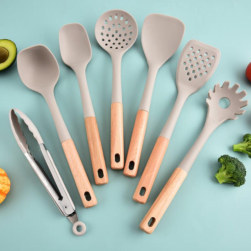 Utuo 15-teiliges Silikon-Küchenutensilien-Set mit Holzgriffen