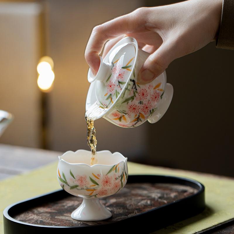 Jade Mud White Porcelain Hand-Painted Beautiful Flowers Gai Wan Tea Bowl Tea Maker Lady Tea Set Tea Ceremony Kung Fu Tea Set