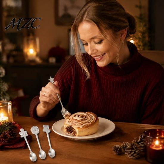 Duurzame Metalen Theelepels 4 Stuks Kerst Roestvrij Staal Set, Peperkoekman Boom Koffie Nieuwigheid Feestartikelen Roerlepels, Dessert