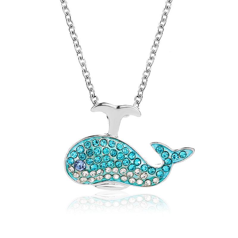 Korean Fashion Blue Whale Diamond Pendant Necklace: Elegant and Versatile Clavicle Chain for Women