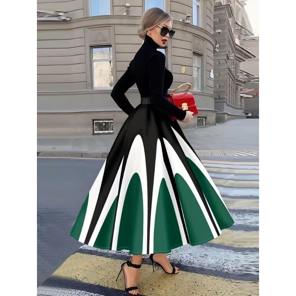 Printed Design Casual Style Black And White Stripes Pattern Half Skirt