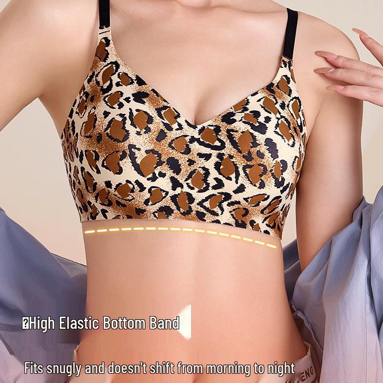 Leopard Print Seamless Push-Up Bra for Women - Anti-Sagging, Warm, with Side Support for a Beautiful Back