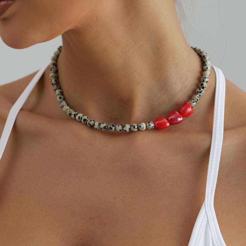 Mooie Rode Steen Hart Kralen Sleutelbeen Ketting Ketting Sieraden Stuk Geweldig Voor Het Combineren Met Verschillende Outfits
