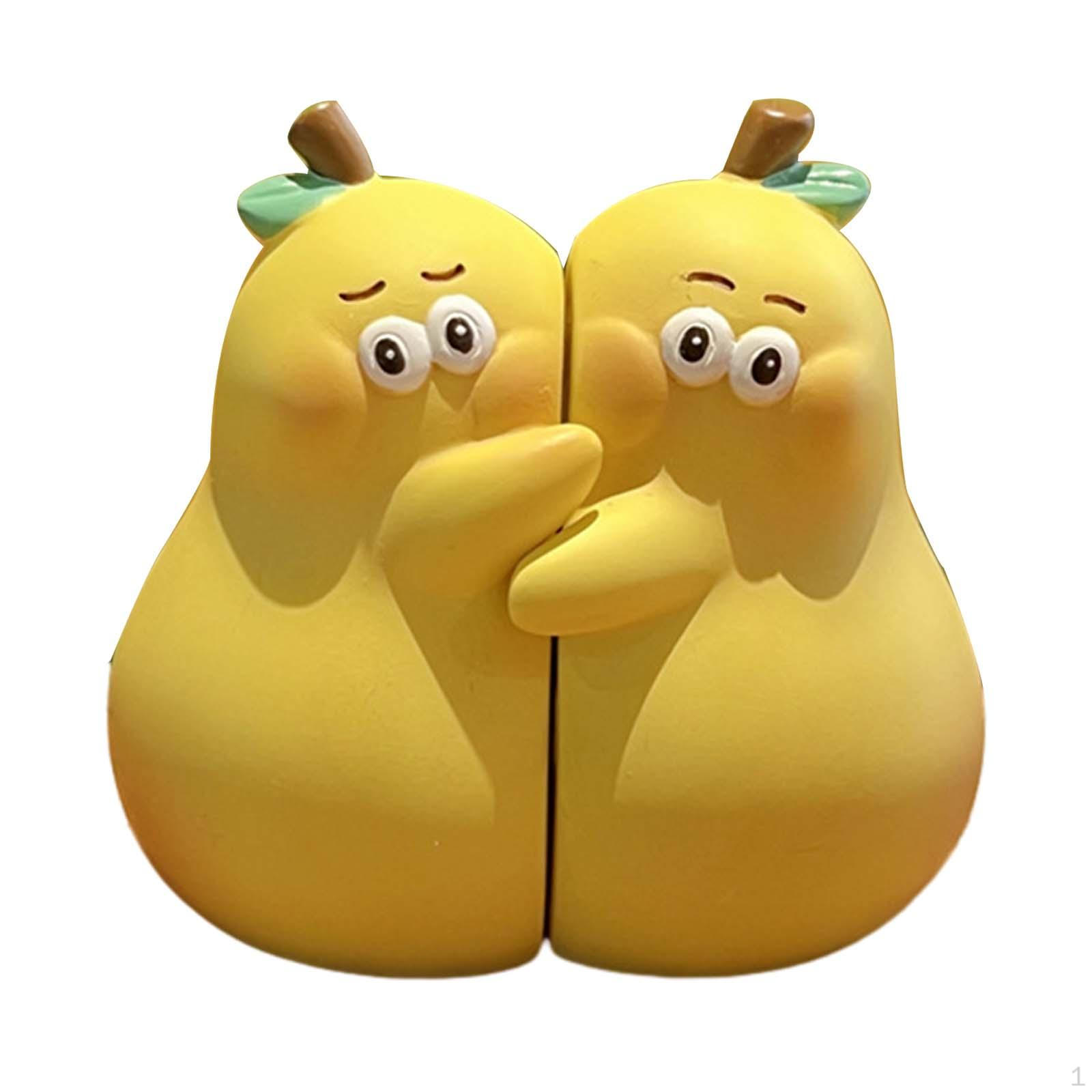 Figurines Cartoon Fruit Ornament Simulation Statue for Tabletop Pear