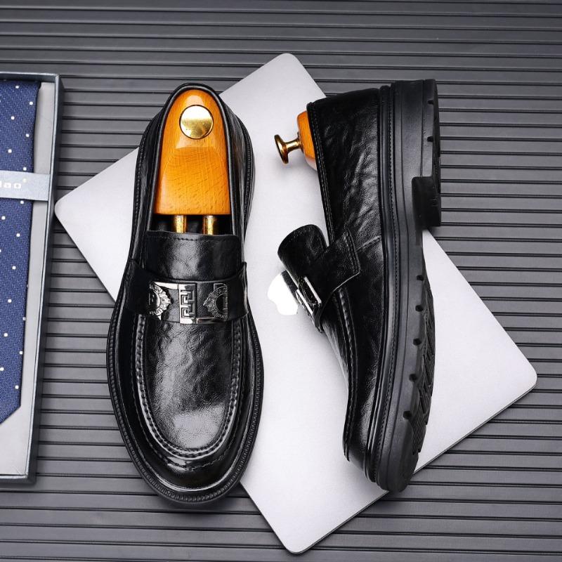 Fashion Leather Loafers Men Casual Shoes Business Brand Men Moccasins Breathable Slip On Driving Shoes Top Grade Luxury Man Men Italian