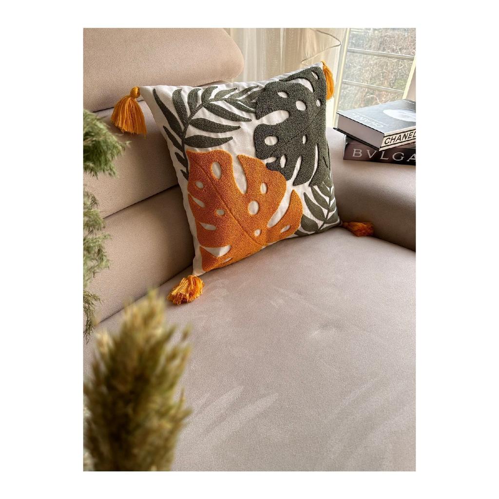 Bugi Home Collection – Kissenbezug mit Punschstickerei