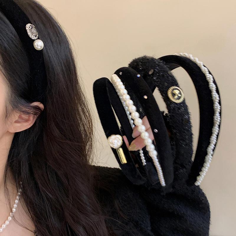 Rose Black Velvet Hair Bands For Women Classic Popular Korea Design Camellia Pearl Ribbon Headdress Head Wrap Headband