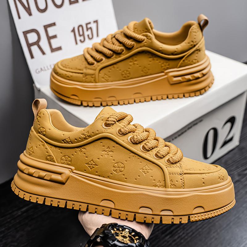 Men 's Casual Four Seasons Fashion Students Comfortable Sneakers Boys Trending Soft Sole Breathable Shoes