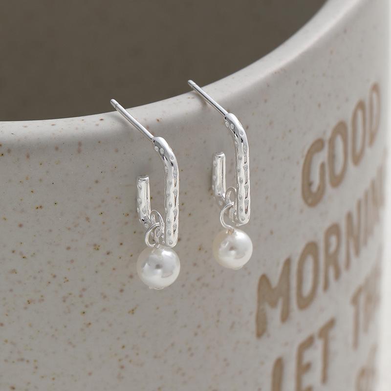 Earrings Korean Niche Design Pearl Stud Earrings Women's High-end Temperament INS Style Earrings