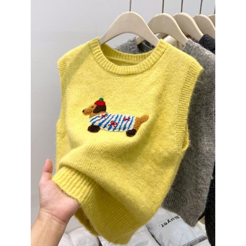 

Мультяшный дакшинд вышитый вязаный жилет женский весенний новый многослойный мягкий восковой жилет свитер без рукавов L жёлтый