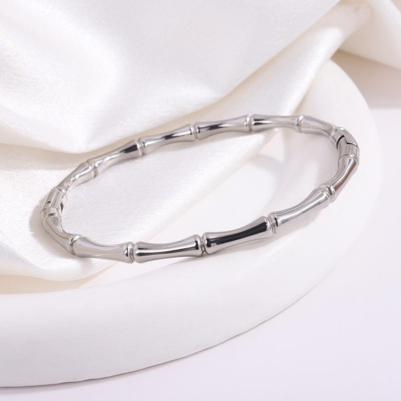 Titanium steel bracelet gold high version temperament zircon bracelet women's light luxury fashion elegance does not fade simple bracelet