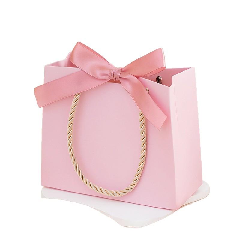 Small Colorful Jewelry and Gift Packaging Boxes with Handles