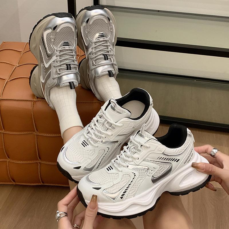 Sneakers women's 2024 new comfortable versatile breathable mesh heightening white shoes casual sports shoes