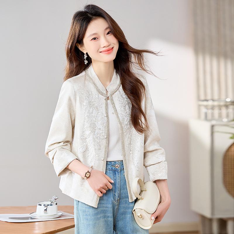 Short coat women's spring and autumn new popular embroidered coat top