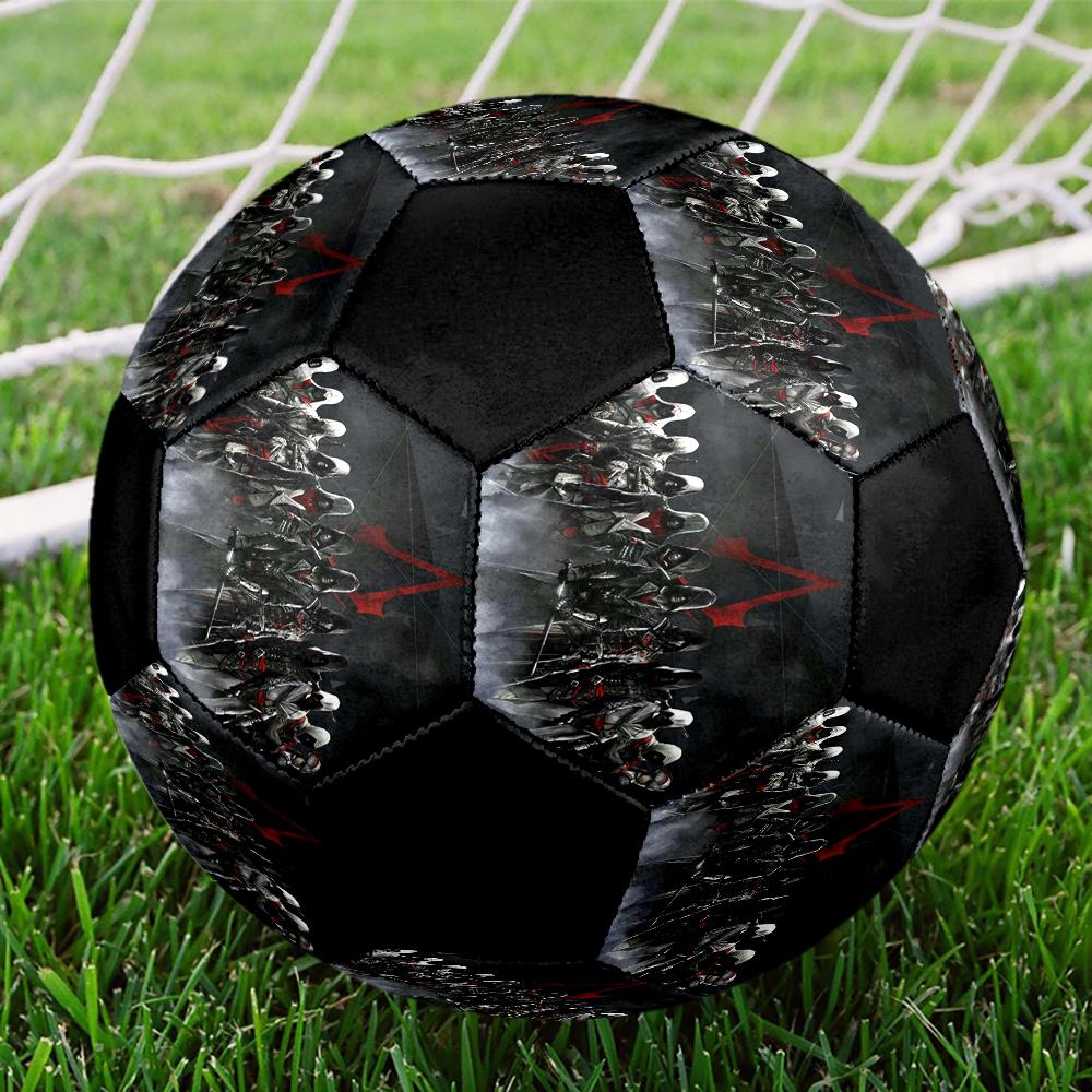 Assassin's Creed Theme Size 5 Soccer Ball, Suitable for Both Indoor and Outdoor Matches, a Gift Suitable for Everyone.