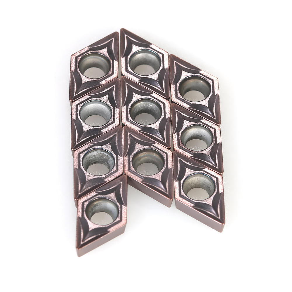 10 st/låda DCMT070204 VP15TF DCMT21.51 Karbidinsatser för CNC-svarvverktyg