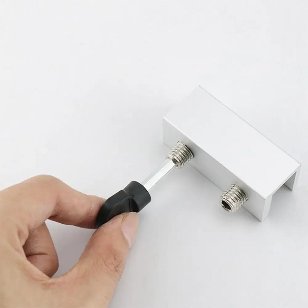 New Aluminum Alloy Window Locks With Key Sliding Security Window Lock Stopper Adjustable Safety Sliding Door Clips Door