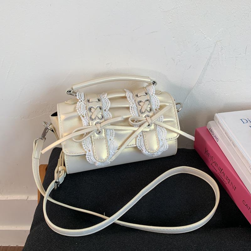 Premium texture portable small bag women's new fashion lace shoulder bag retro commuter messenger bag