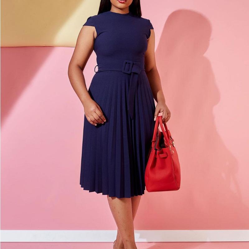 Women's Summer Short-sleeved Lace-up Solid Color Waist Pleated Medium and Long Large-size Dress