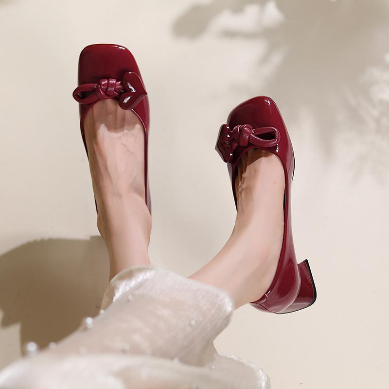 Dámské nové červené svatební boty na vysokém podpatku s hranatou špičkou a silným podpatkem Mary Jane, vysoce kvalitní, zamilované, jednoduché boty