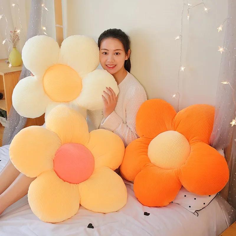 Big Size Sunflower Pillows Small Daisy Cushions Petals Flowers Cute Birthday Gifts Home Decorations Bedroom Office Supplies