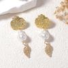 Metal Imitation Pearl Shell Geometric Dangle Earrings Women's New Simple Retro Design Zircon Party Accessories
