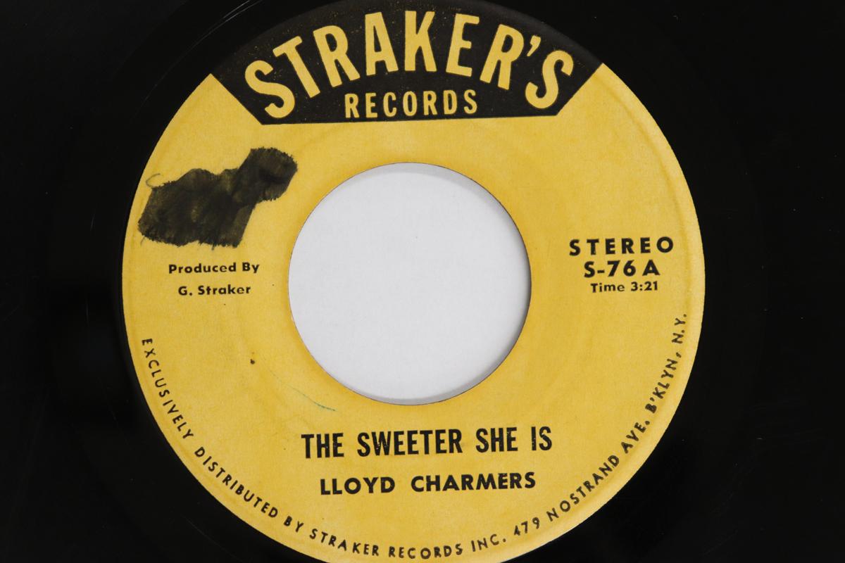 

7inch Record LLOYD CHARMERS - Sweeter She Is / Dollars And Bond S76 STRAKER S RECOR 1972 US Reggae, Ska & Dub Used