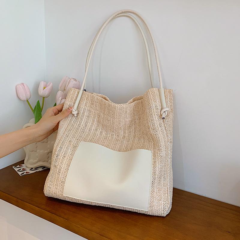 Straw Hollow Out Knitting Tote Bag Large Capacity Handmade Shoulder Handbag Women Designer Casual Beach Bag
