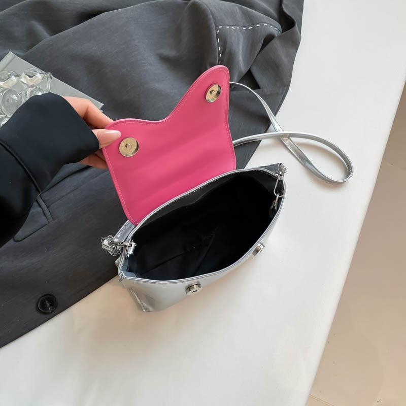 Fresh and Sweet Beautiful Women's Bags New Fashion Trendy Handbags Niche Design Single Shoulder Oblique Span Small Square Bag