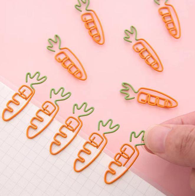 20Pcs Paper Clip Cartoon Carrot Shaped Dual Color Cute Paperclips for Files Planner