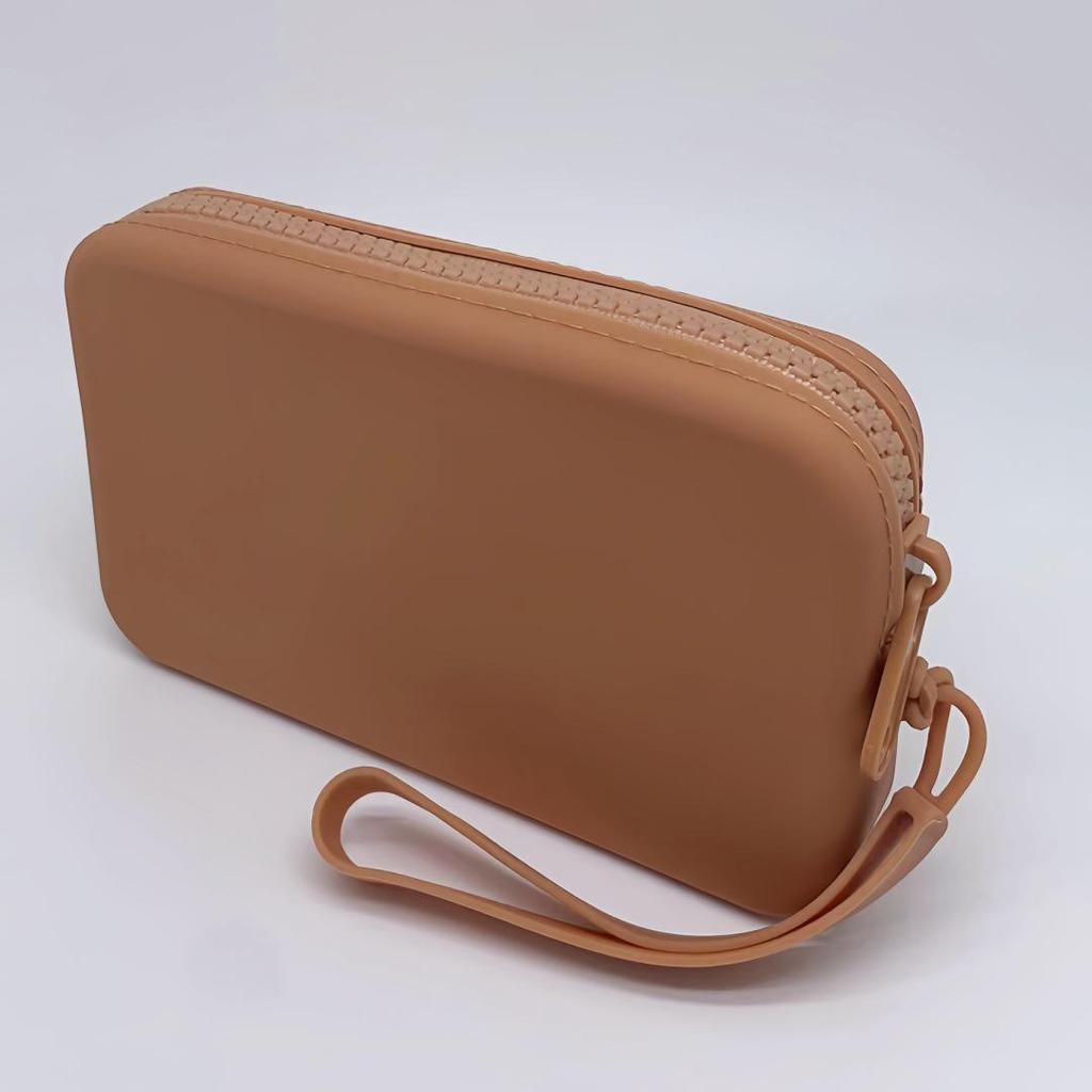 Silicone Zipper Bag: Compact Waterproof Cosmetic and Passport Pouch