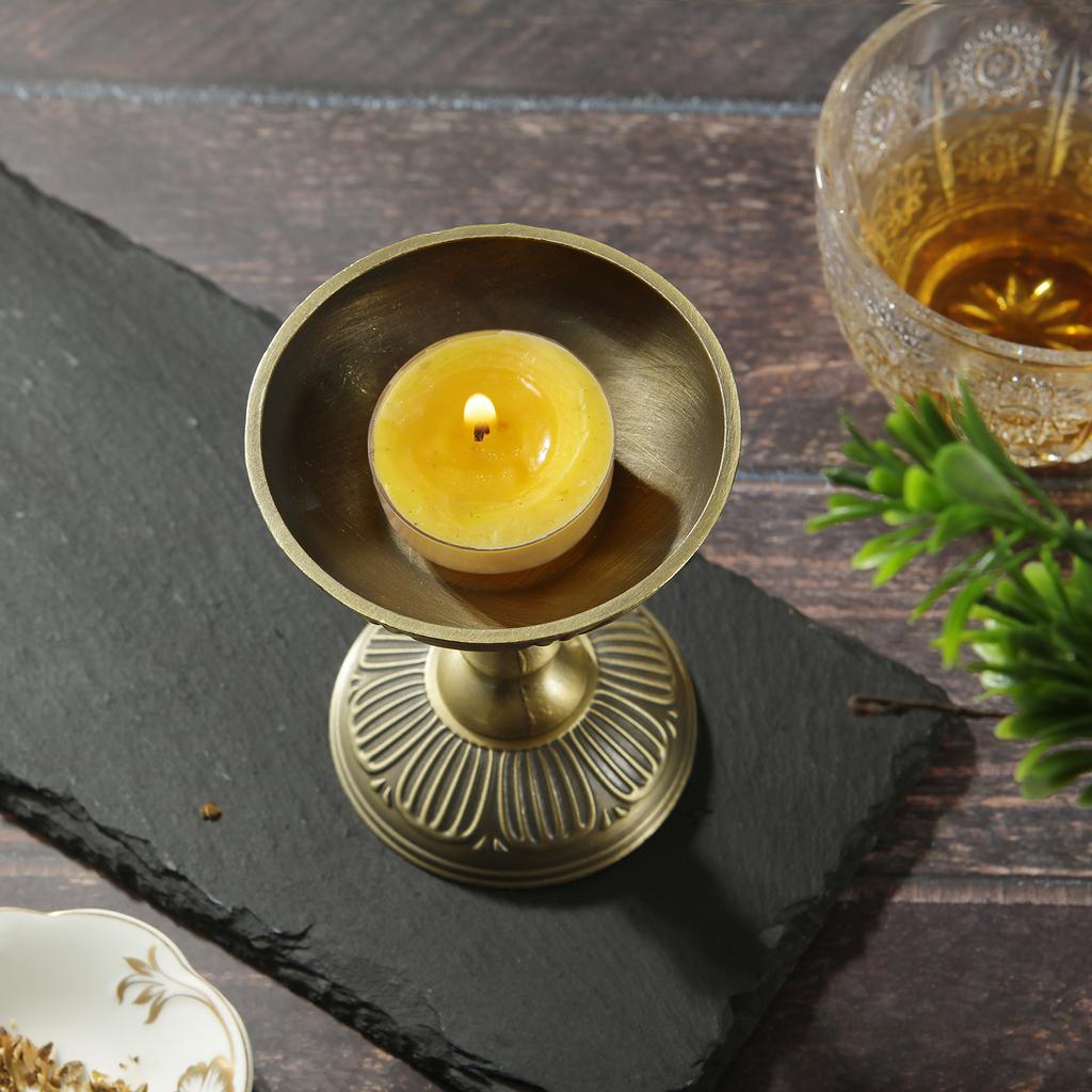 Retro Glass Candle Holder Aromatherapy Heating Holder with Metal Base Aromatherapy Incense Burner for Yoga SPA