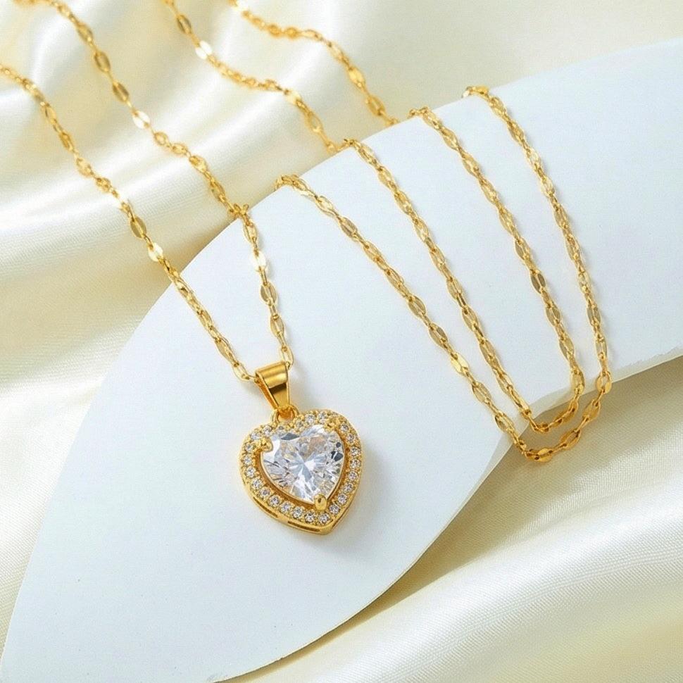Micro-Paved Diamond Heart Pendant Necklace for Women - Luxury Fashion Clavicle Jewelry