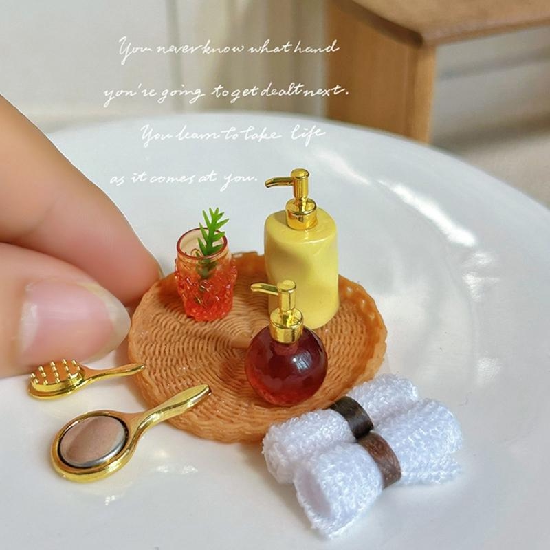 Creative Miniature Bathroom Toiletries Set Resin Figure Doll House Accessories With Fine Detail For Scene Decoration