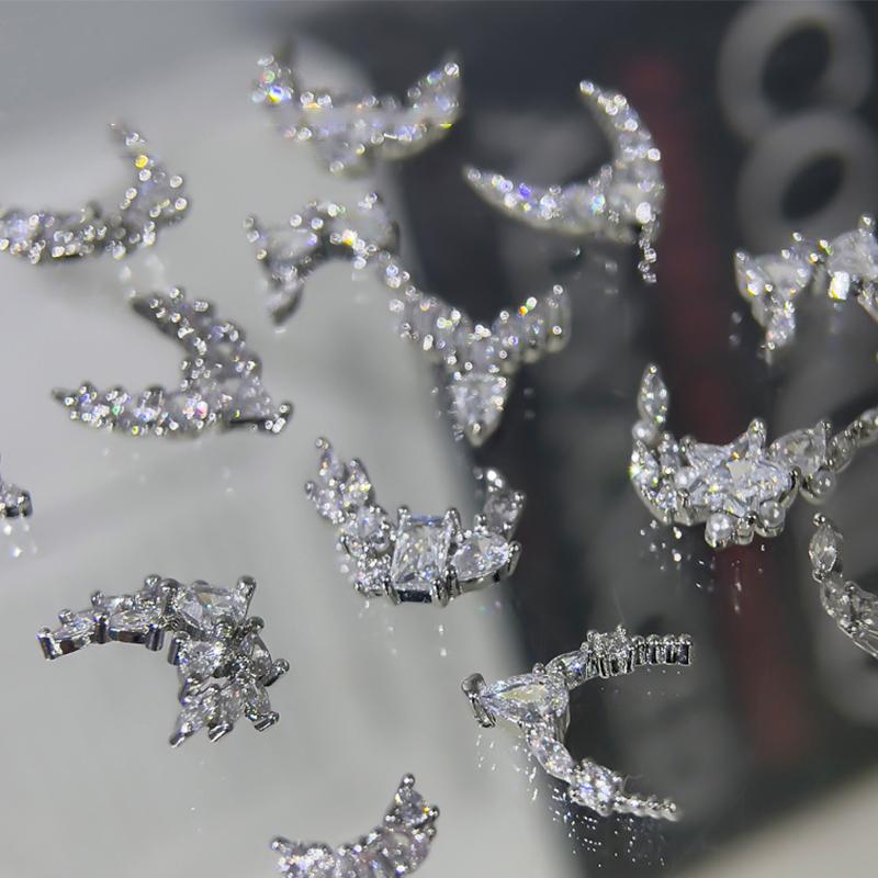 1Pcs Luxury Sparkle Zircon Crescent Shape Pendant Silver Alloy Nail Art  Jewel Decorations Manicure Ornaments