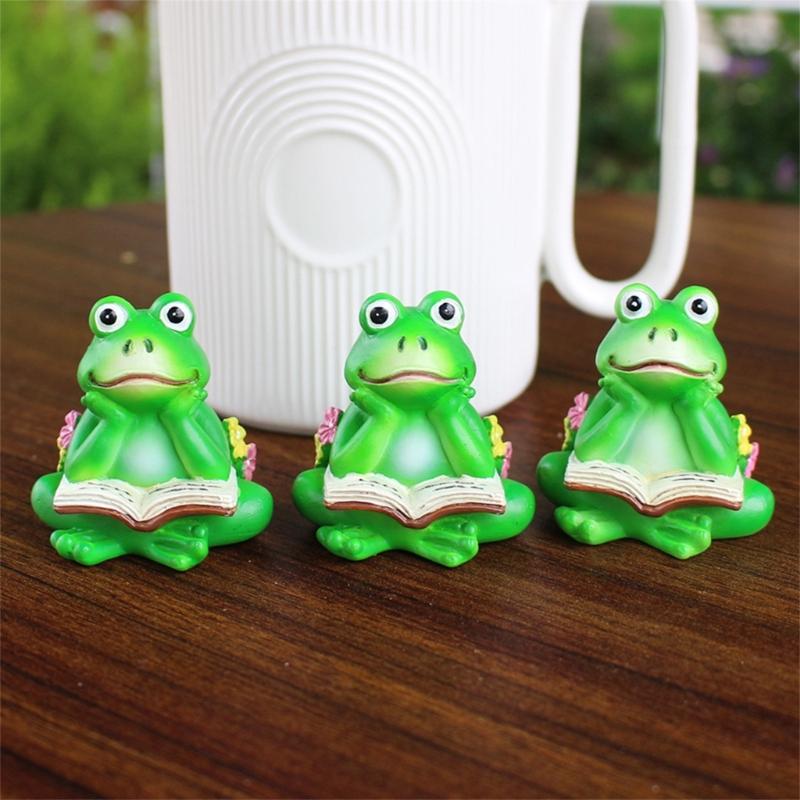 Pack of 3 Small Frogs Statues Ornaments for Indoor and Outdoor Use as Pot Lifters and Decorative Planter Risers Feet