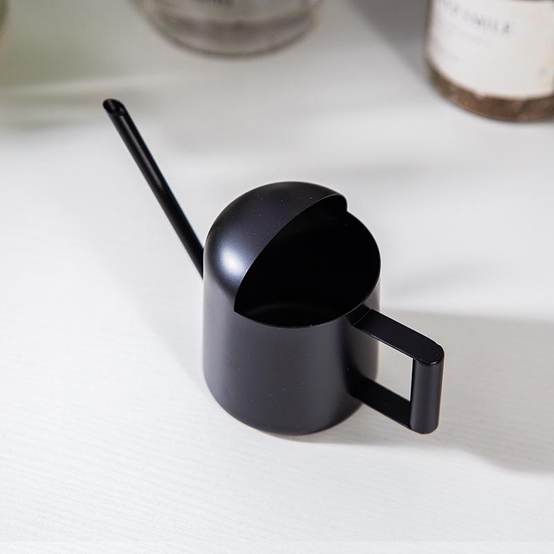 Bitkiler ve Çocuklar İçin Kompakt Siyah Paslanmaz Çelik Mini Sulama Kabı