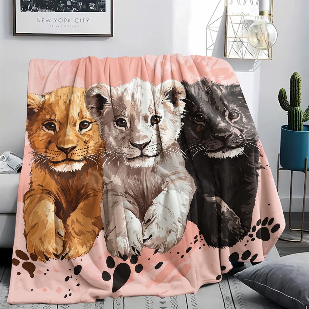 Little Lion pattern Flannel Blanket, High quality Comfortable for All Seasons, Home Decor, Warmth and Comfort, Perfect for Gifts.