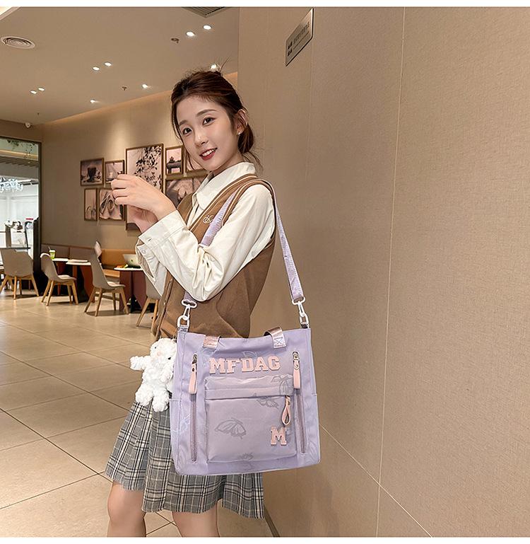 Rucsac din nailon cu capacitate mare și imprimeu fluturi pentru elevi de gimnaziu