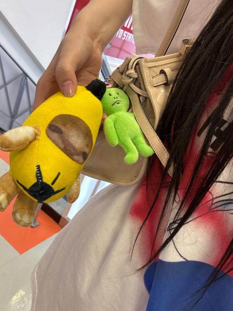 [USED] aespa Karina's Alien Key Ring Keychain HOODHOOD