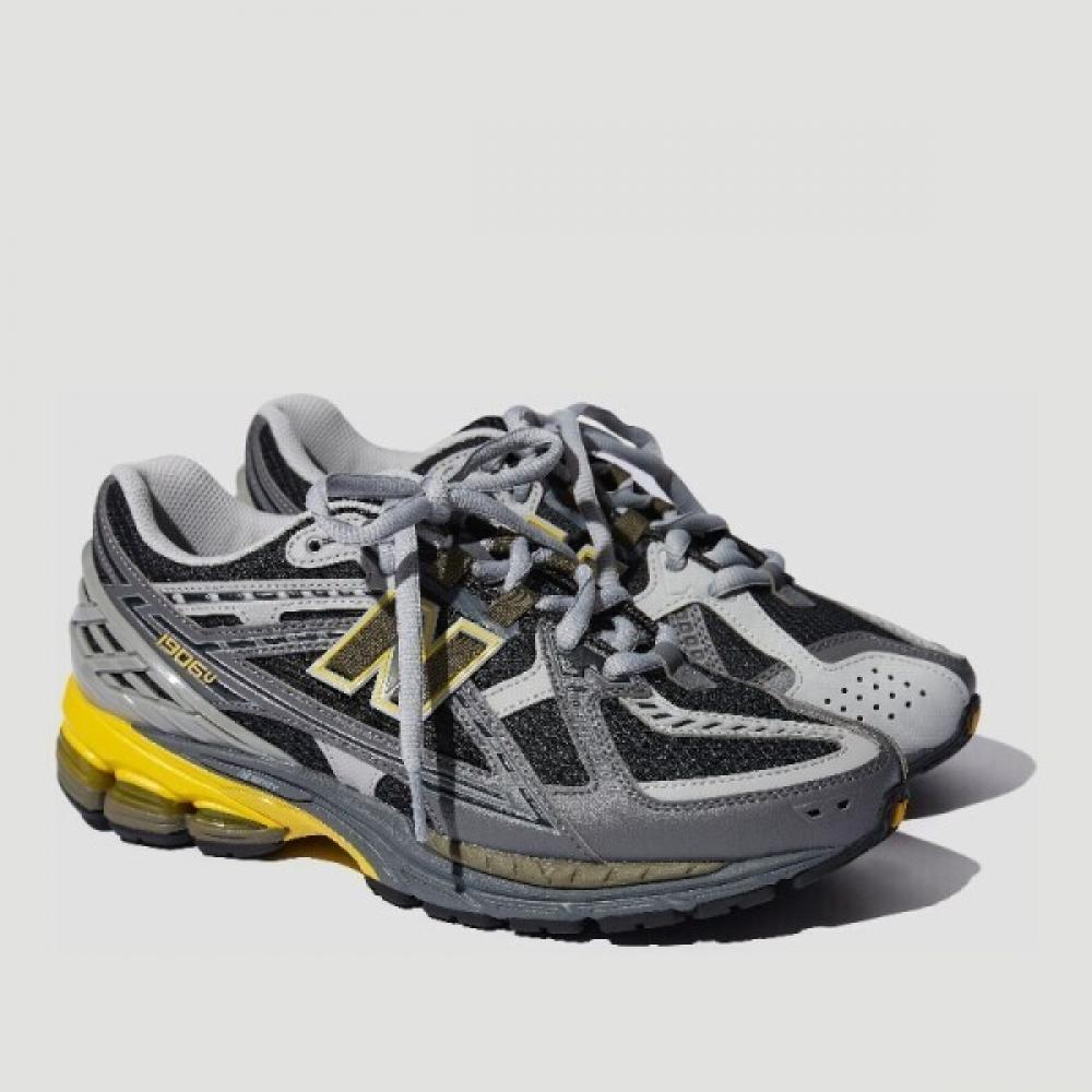 

New Balance 1906nv1 Sneakers 105 US10.5