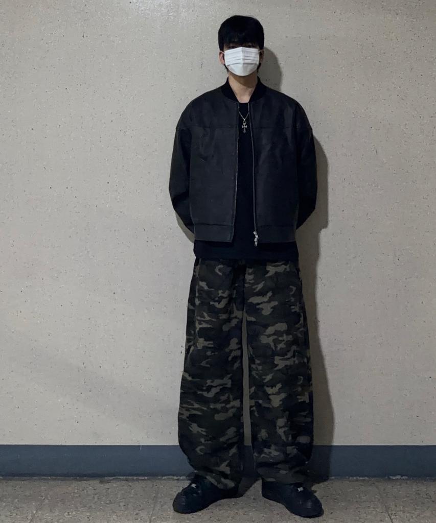Jikeulib Balloon Fit Tab Snap Wide Camo Pants