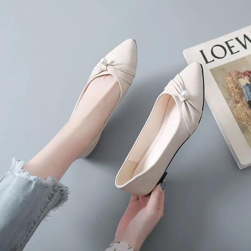 Fashion Ladies Footwear Slip-on With Bow Heel Moccasins Shallow High Quality Fashion Lastest Sale 2025 Summer Shoe 39 Women's Flat Shoes