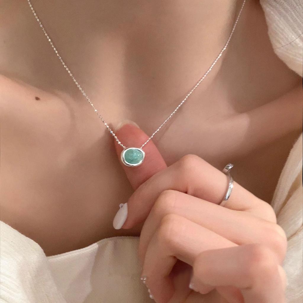 Korean Style Oval Natural Stone Clavicle Chain Women Fashion Light Luxury Niche Necklace