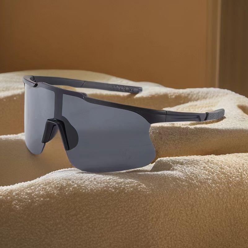 Unisex Dustproof Cycling & Mountaineering Sunglasses: Wind & Sand Protection, Stylish Outdoor Sports Eyewear