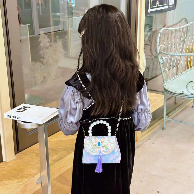 Charming Ancient-Style Pearl Handbag for Little Girls – Cute Outdoor Princess Coin Purse