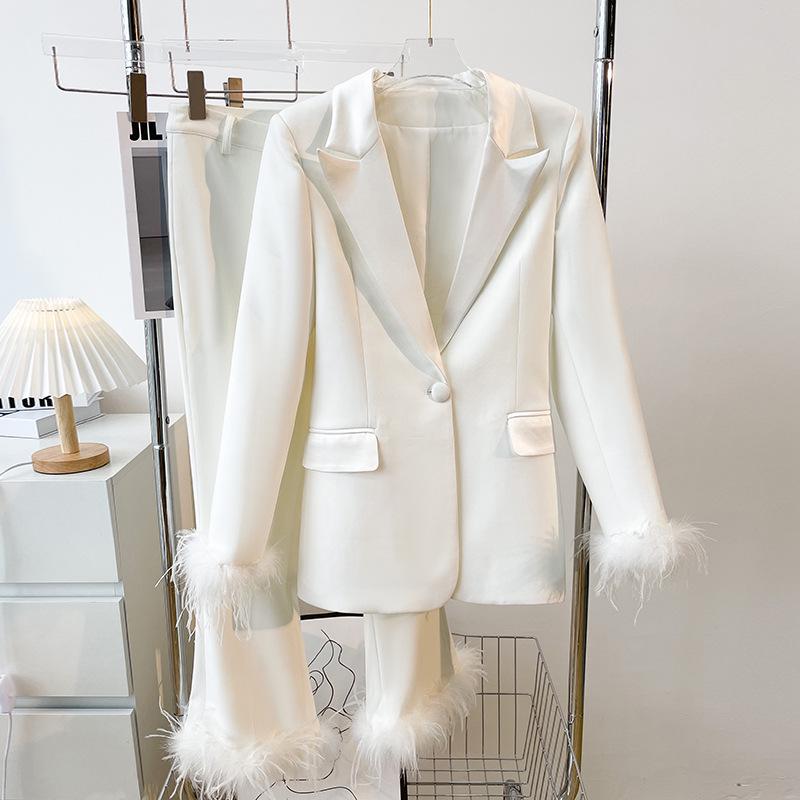 2025 Autumn/Winter Women's Snow White Irregular Lapel Jacket & Casual Suit Pants