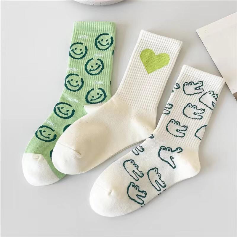 Spring Summer Green Smiling Face Women Socks Cotton Kawaii Korean Japanese Designer Socks Cartoon Dinosaur Socks