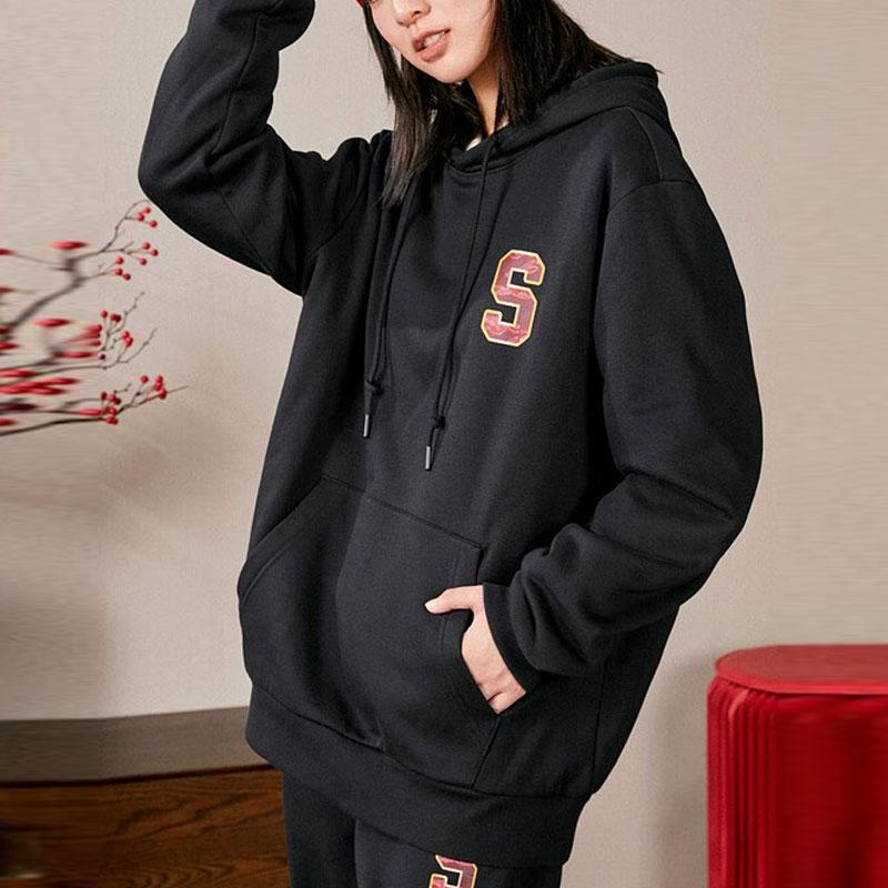 Skechers Year Of The Rabbit New Year Collection Letter Print Knitted Hoodie Unisex hoodies Carbon-Black L123U031-0018