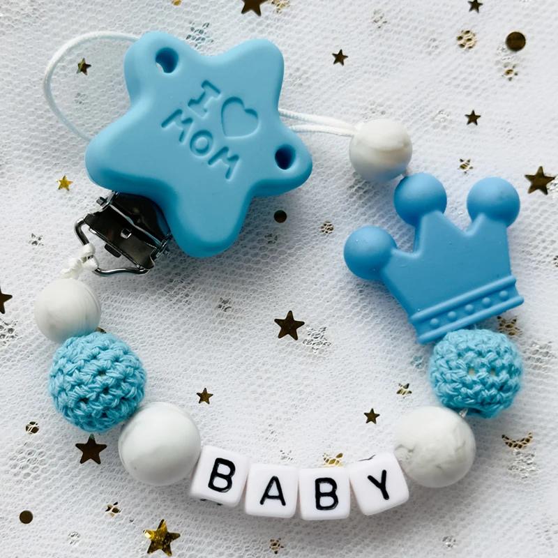 NEUER Individuell Personalisierter Name Schnullerkette Handgefertigte Buchenholz-Kette Silikon-Kronenhalter Schnuller Baby Zahnungsspielzeug Kauspielzeug Geschenk